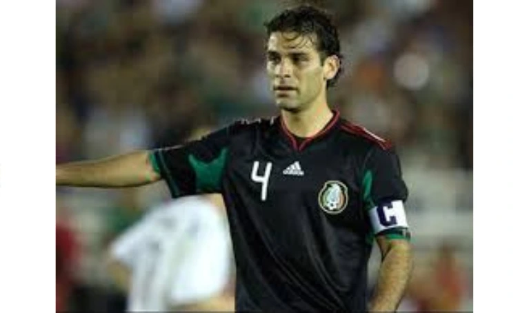 8. 2010 Away Jersey – Mexico Football Shirt