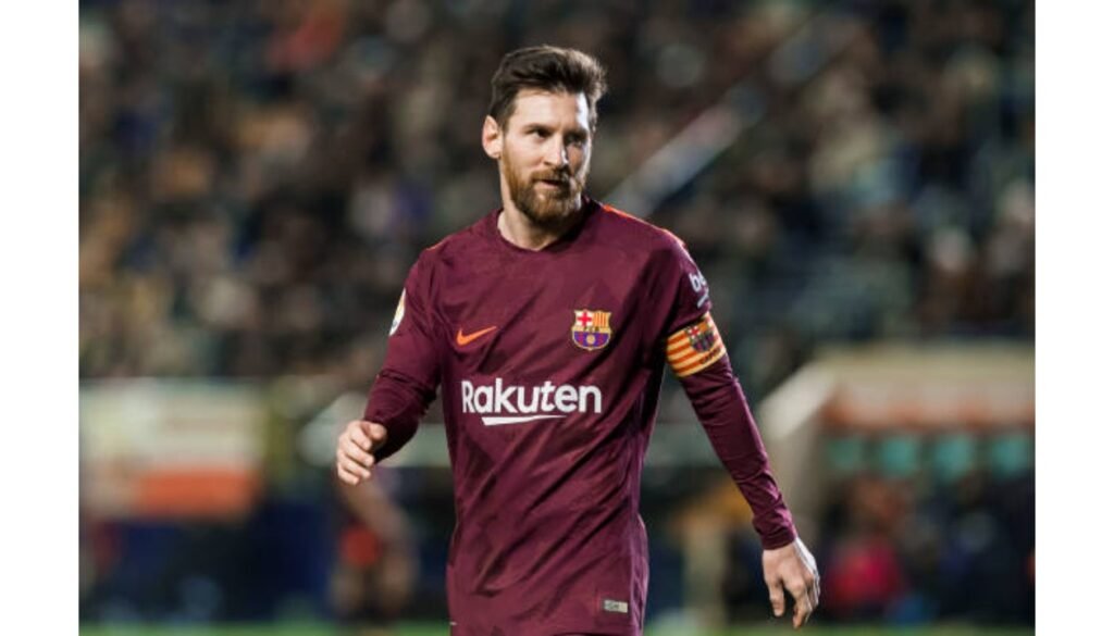 7. Barcelona 2017–18 Away Lionel Messi Shirt